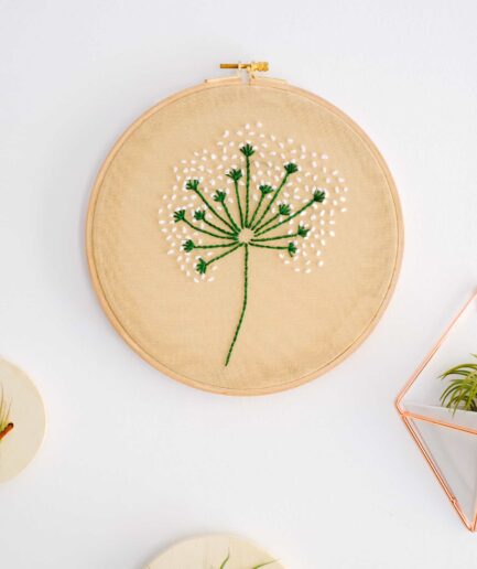 Embroidery dandelion el işlemesi pano