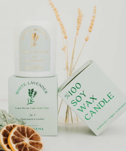 white lavander soya candle mum